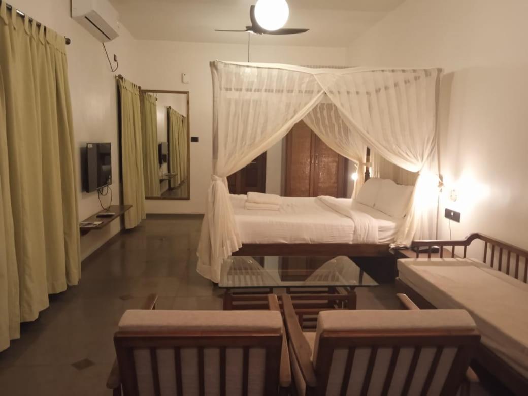 The Orchard Resort Belgaum Exterior foto
